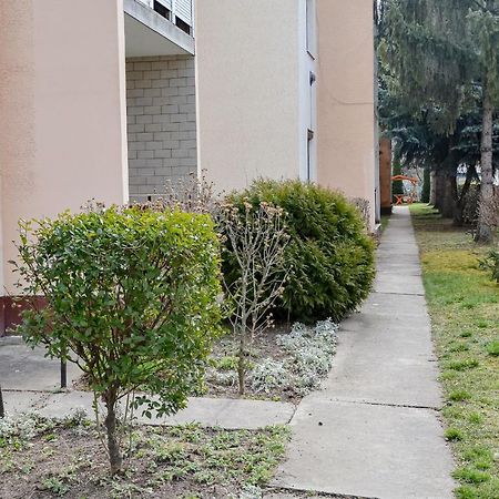 Krisztina Apartman 81 Hajdúszoboszló 外观 照片