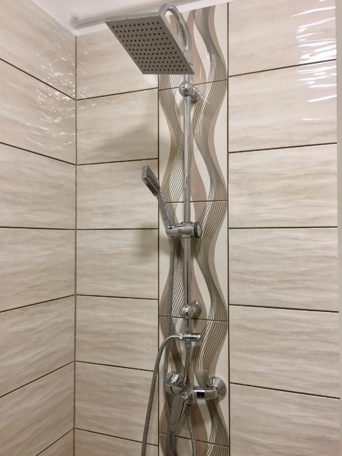 Krisztina Apartman 81 Hajdúszoboszló 外观 照片