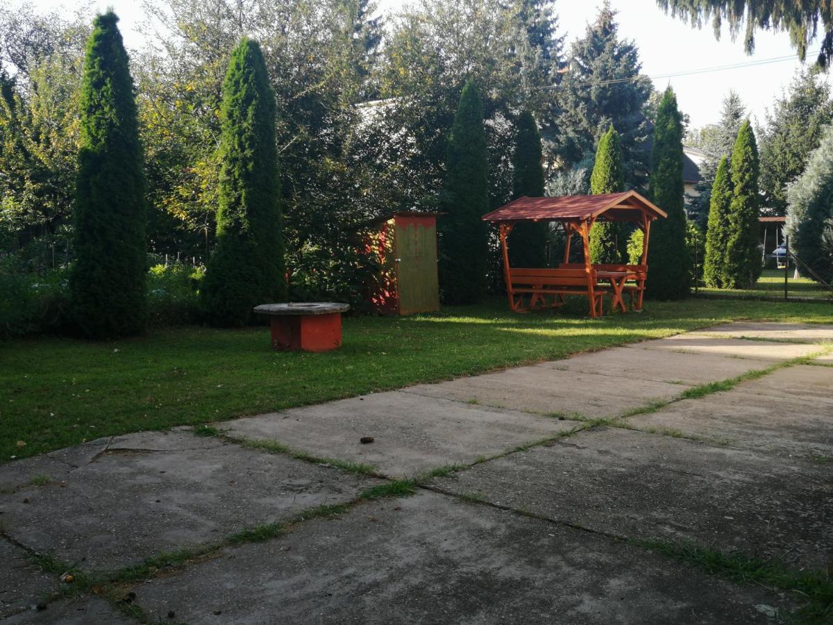 Krisztina Apartman 81 Hajdúszoboszló 外观 照片