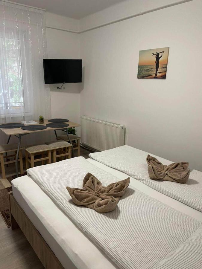 Krisztina Apartman 81 Hajdúszoboszló 外观 照片